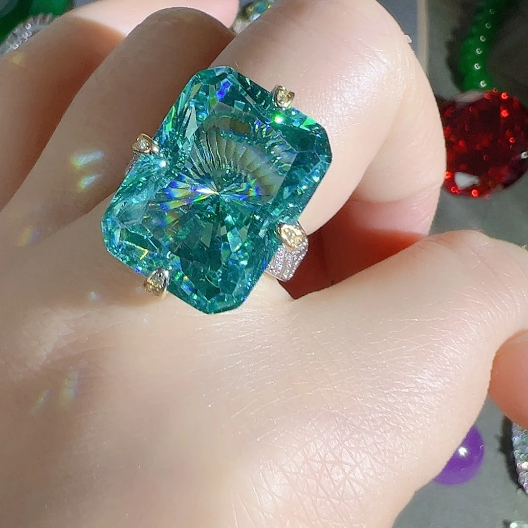 花岗石钨合金红色蓝色吊坠