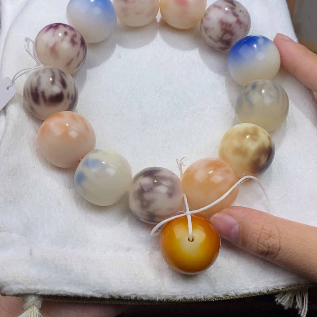 手串白玉菩提2.5中大瑕疵手持福利