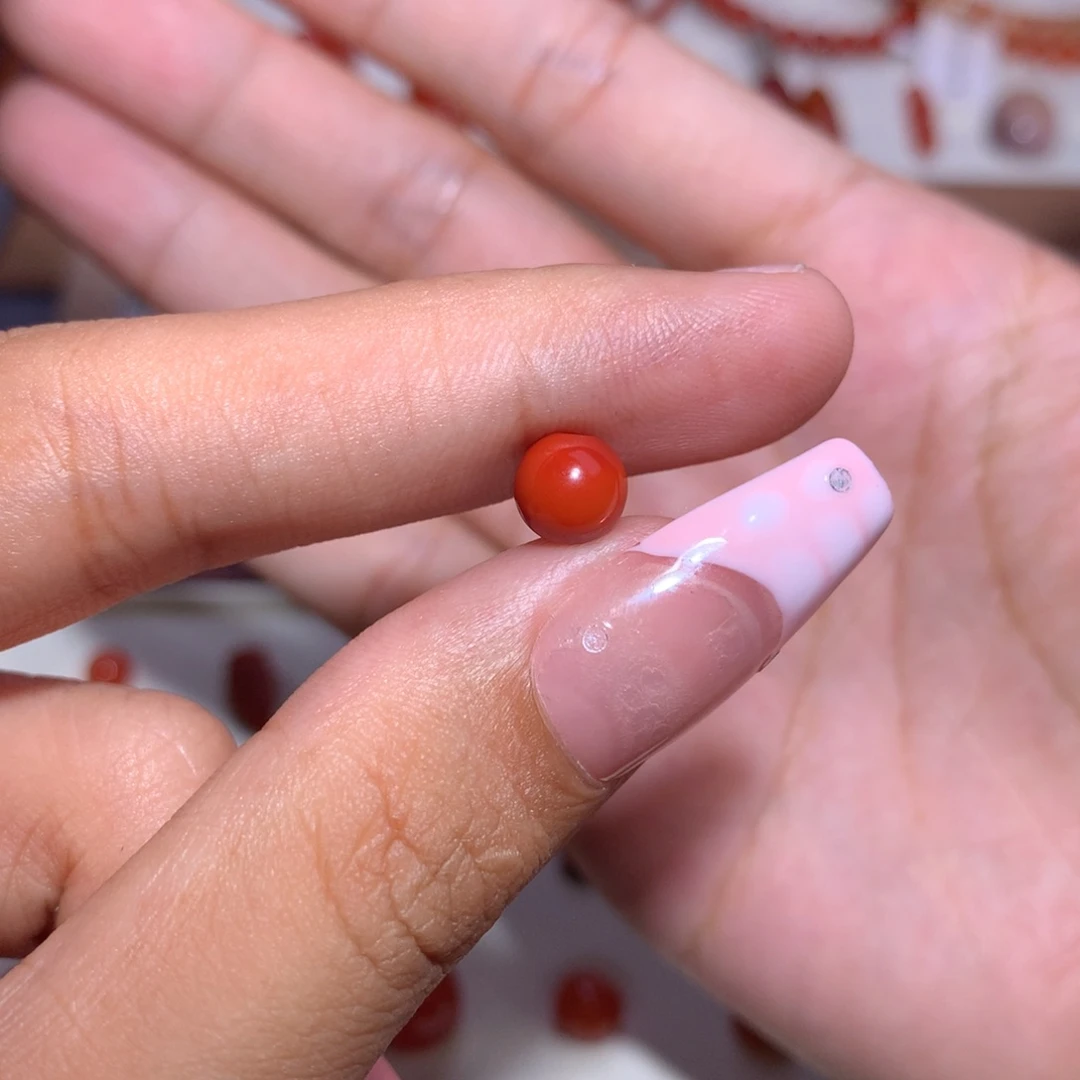 南红玛瑙未镶嵌满肉圆珠6.8微纹看好不退不换