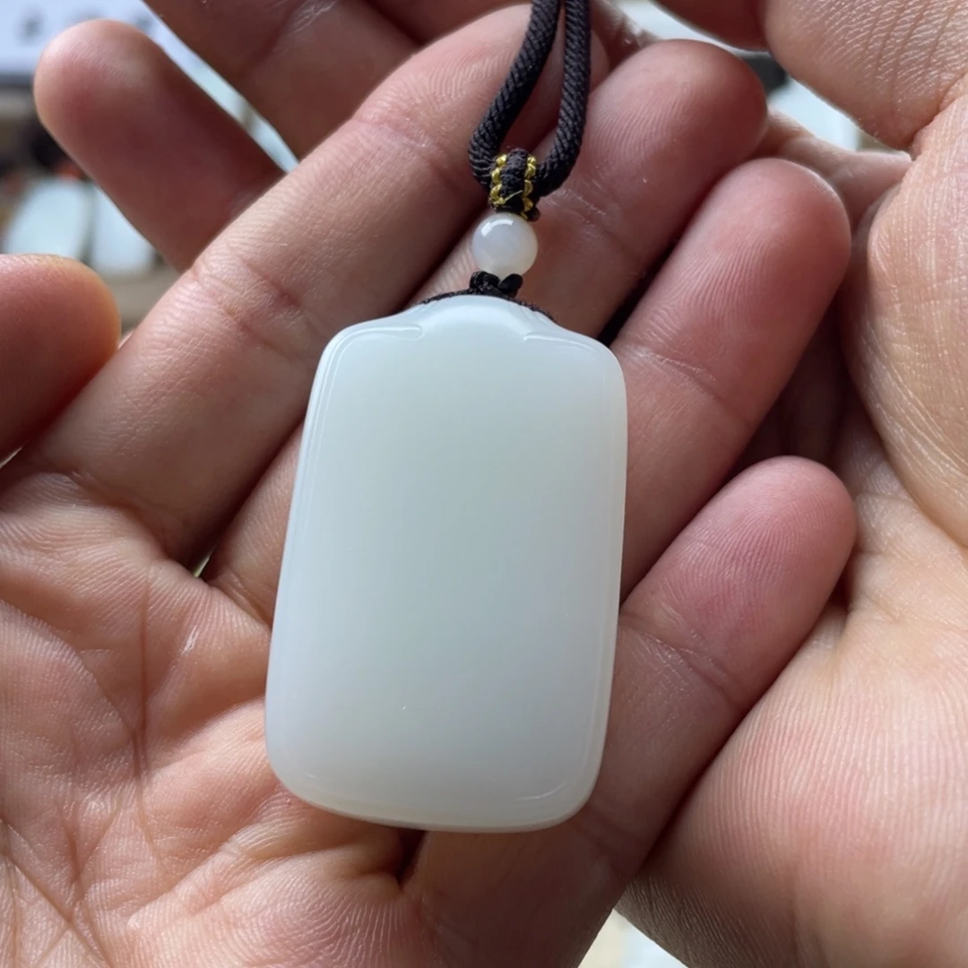 和田玉（白玉）未镶嵌颈饰s****L克重40克