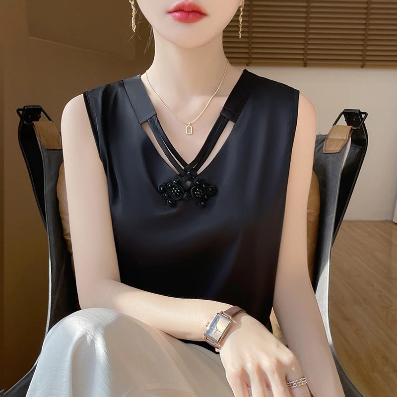 【现货宠粉】新款女无袖背心缎面法式奶芙亲肤简约百搭夏季打底上衣