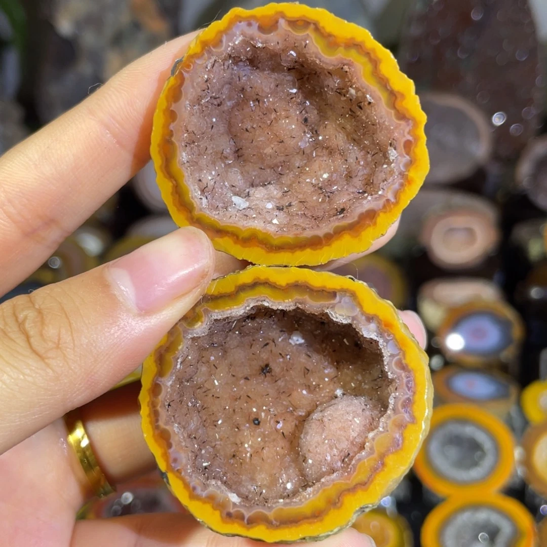 未镶嵌水晶大型摆件（非配饰）