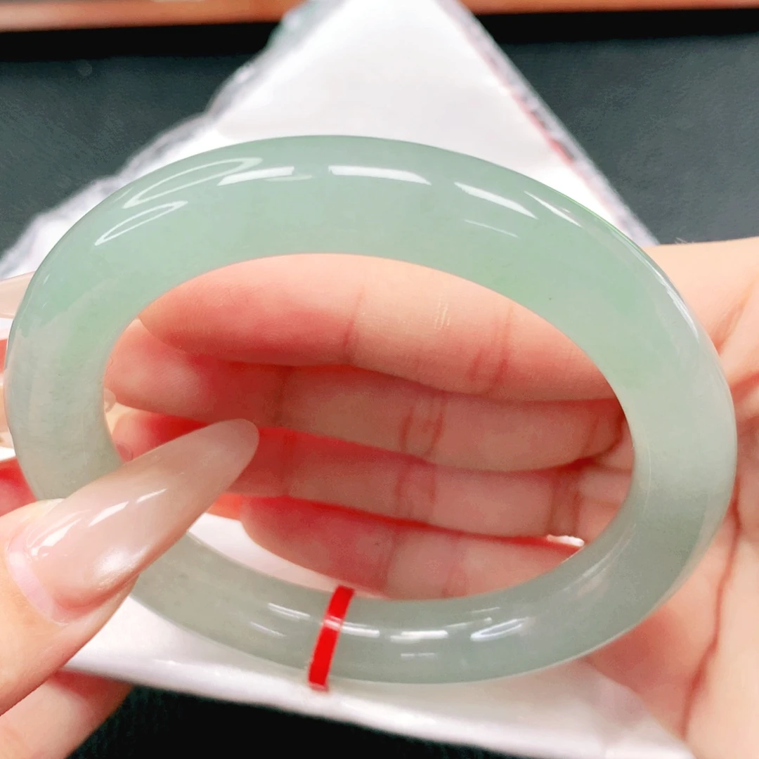 翡翠未镶嵌手镯59