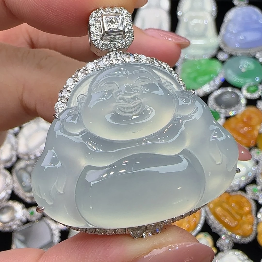 颈饰18K金镶嵌翡翠天然翡翠