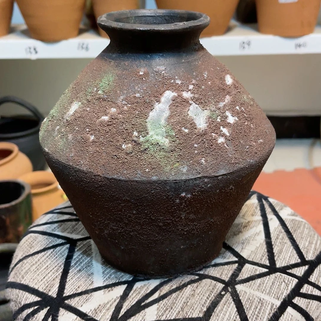 红陶无孔无孔口径8高度22