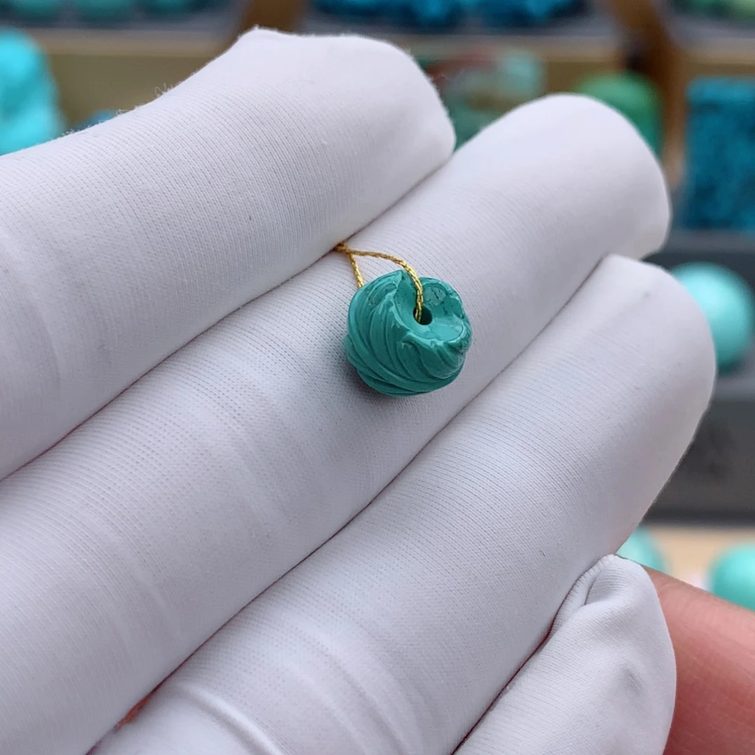 未镶嵌绿松石珠宝奇石