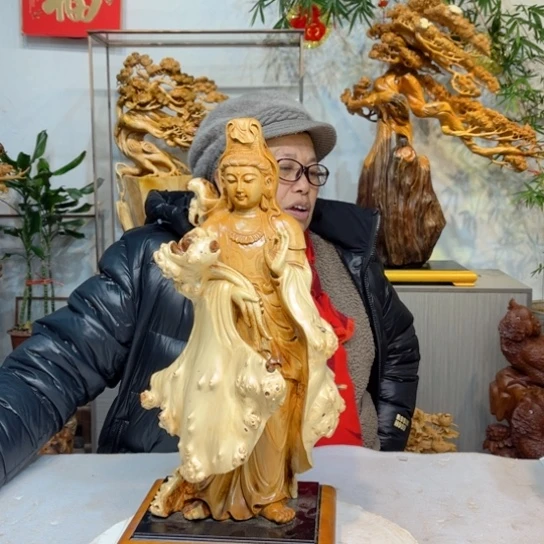 柏木中***院观音精品摆件