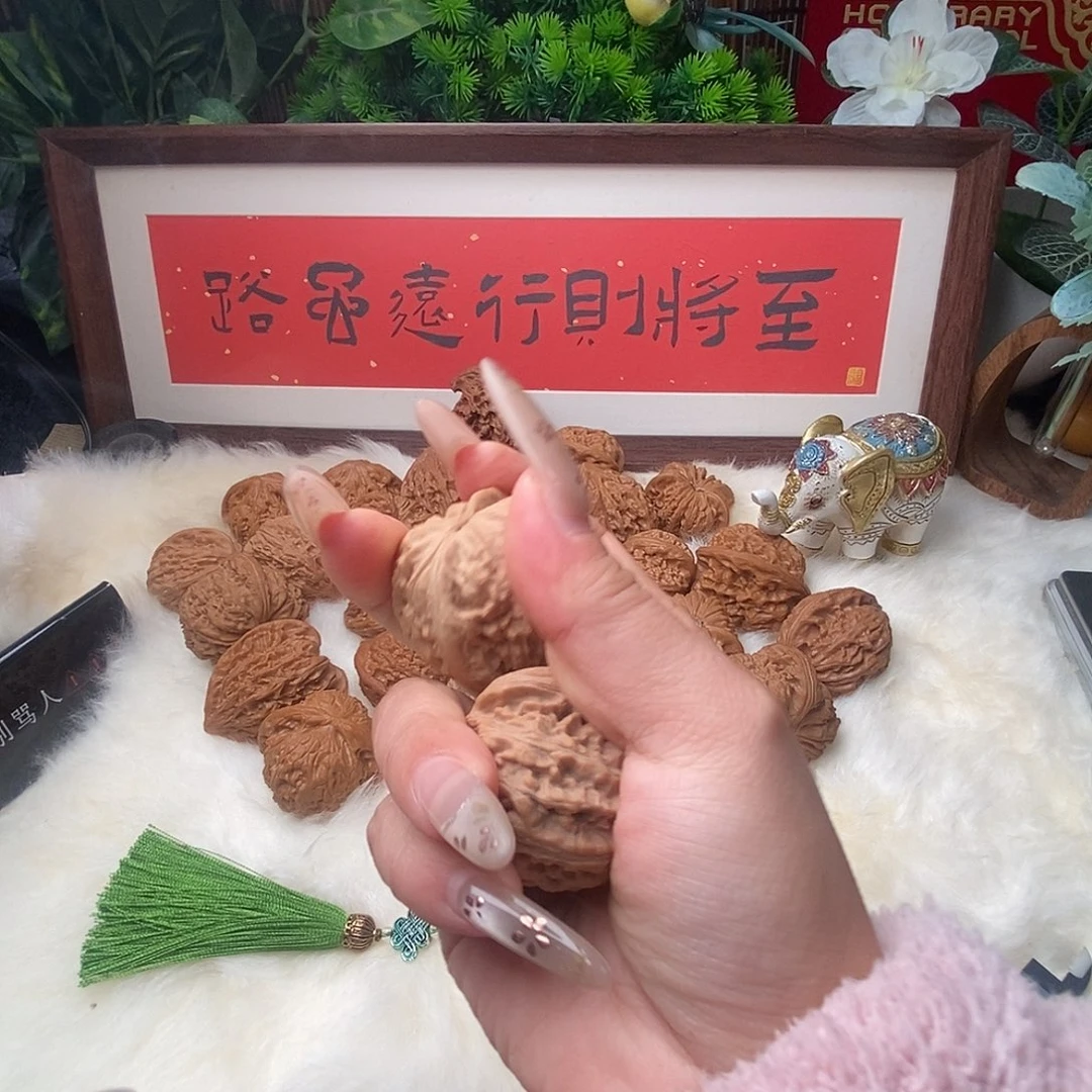 *****文玩核桃把件831核桃……