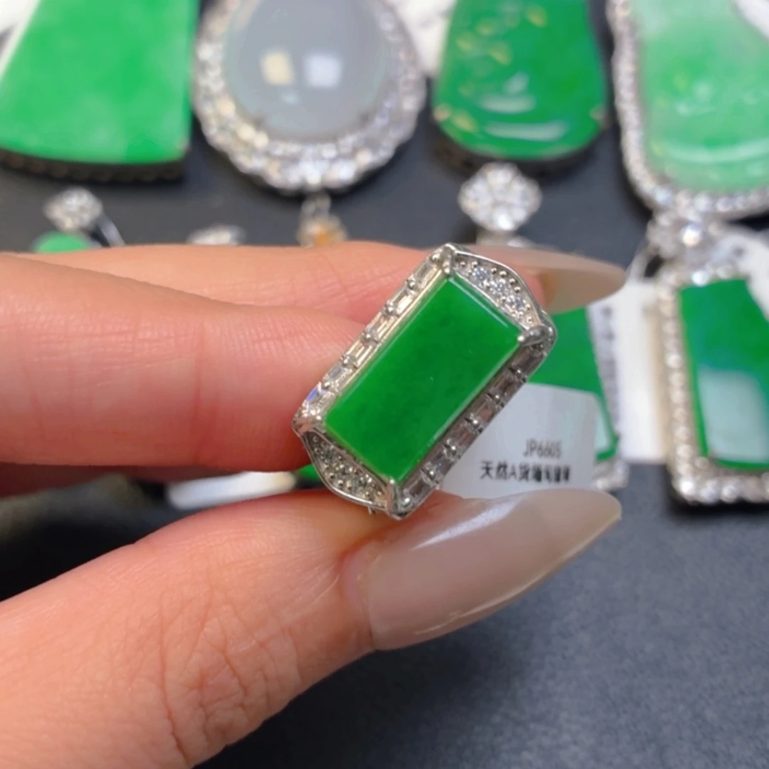 翡翠银S925镶嵌颈饰