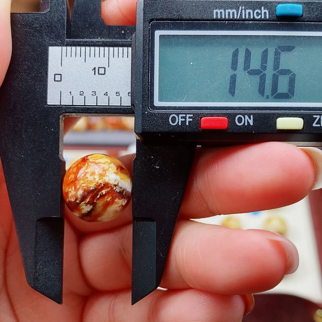 琥珀未镶嵌裸石蜜蜡