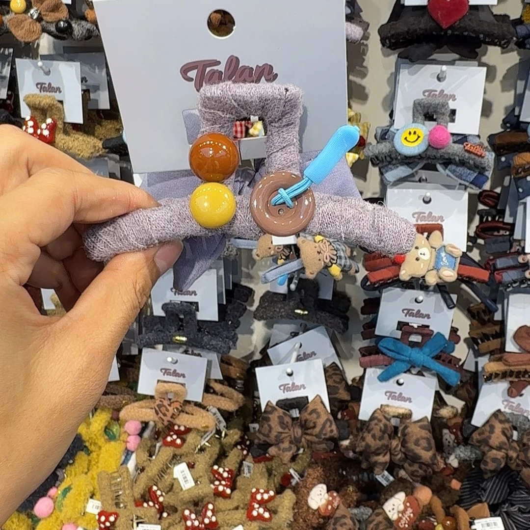 皮质非金属韩系大抓夹6