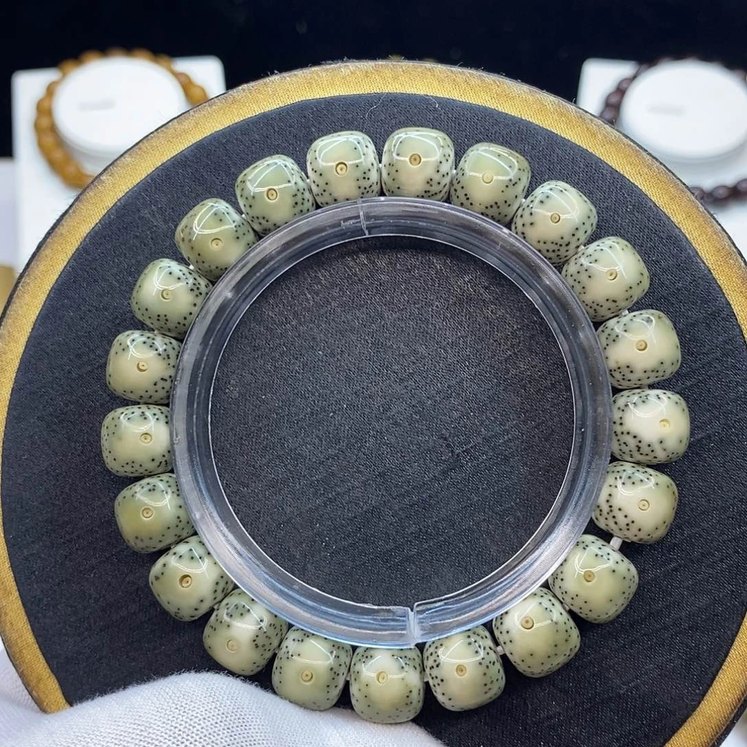 久***室星月菩提手串福利卡11尺寸黄金瞳