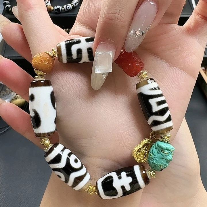 玛瑙/玉髓手串未镶嵌