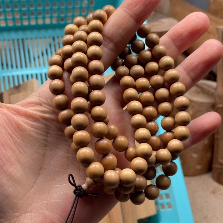 檀香木老料子黄肉0.8多圈全品奶药香