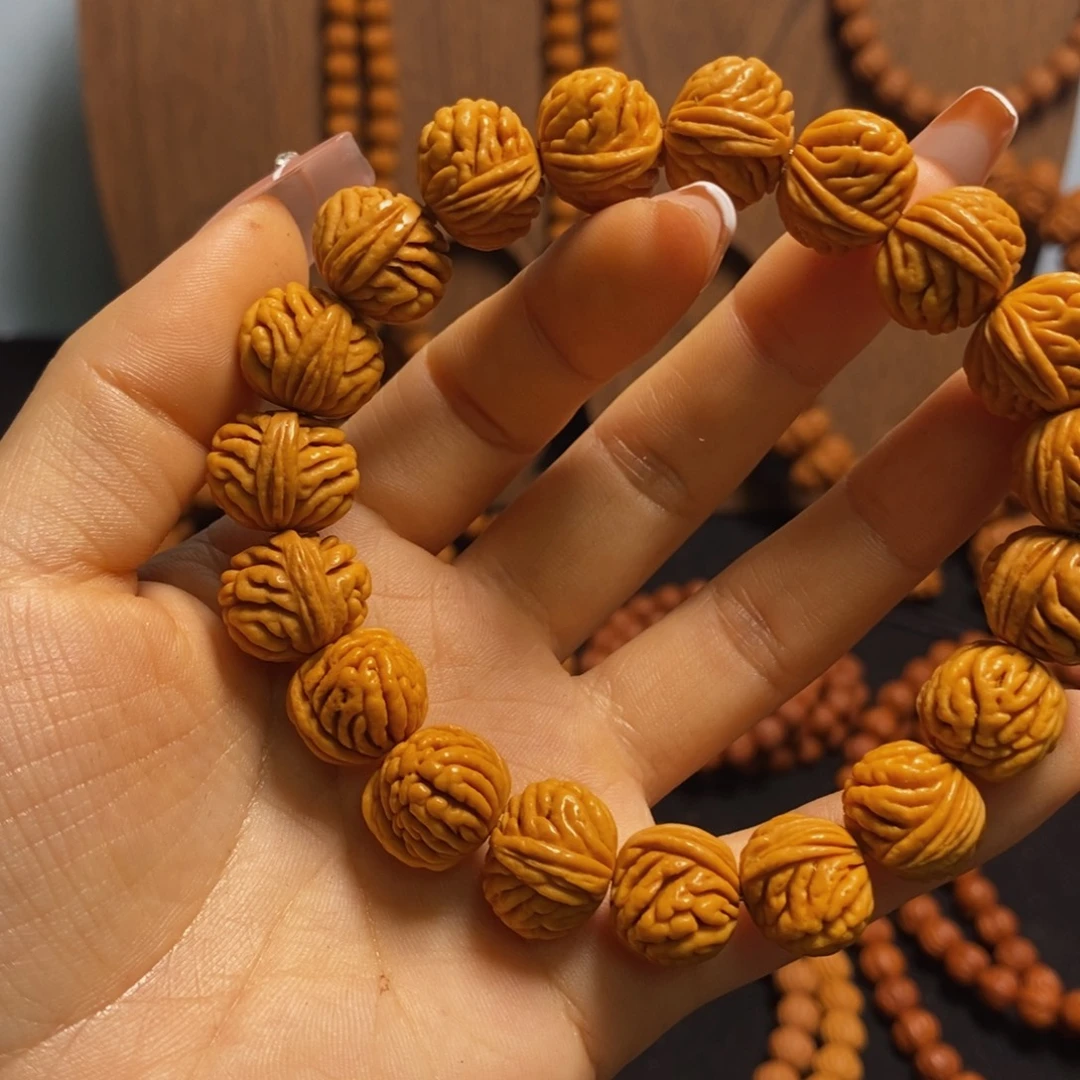 吊坠桃核秦岭文玩