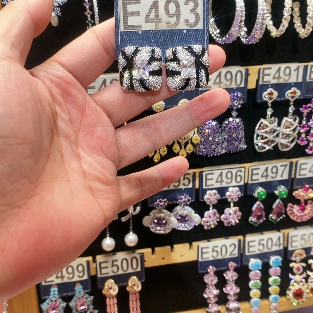 【闪购商品】纯铜925银锆石