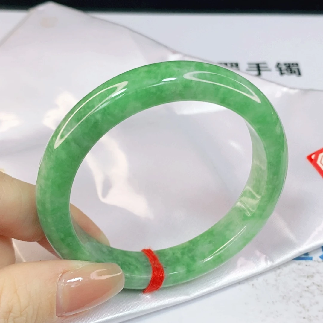 翡翠手镯未镶嵌55.8