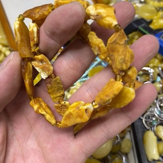 裸石蜜蜡未镶嵌手串