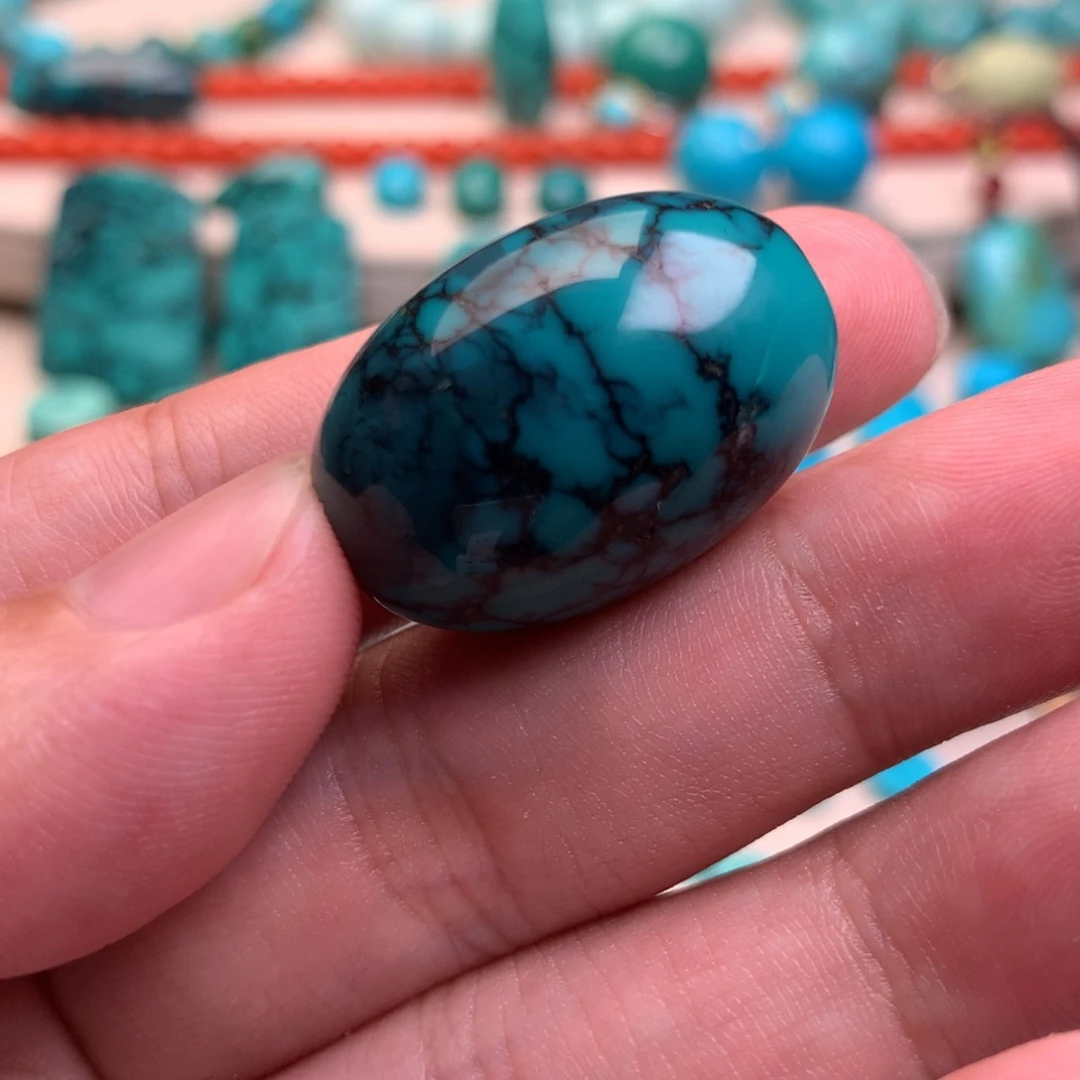 未镶嵌绿松石珠宝奇石