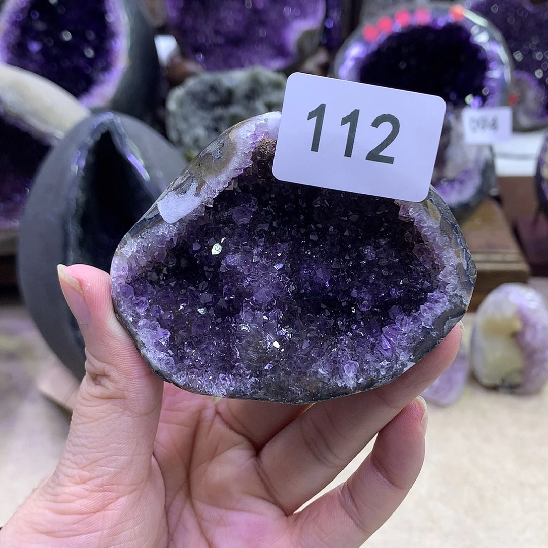 紫晶大型摆件（非配饰）未镶嵌
