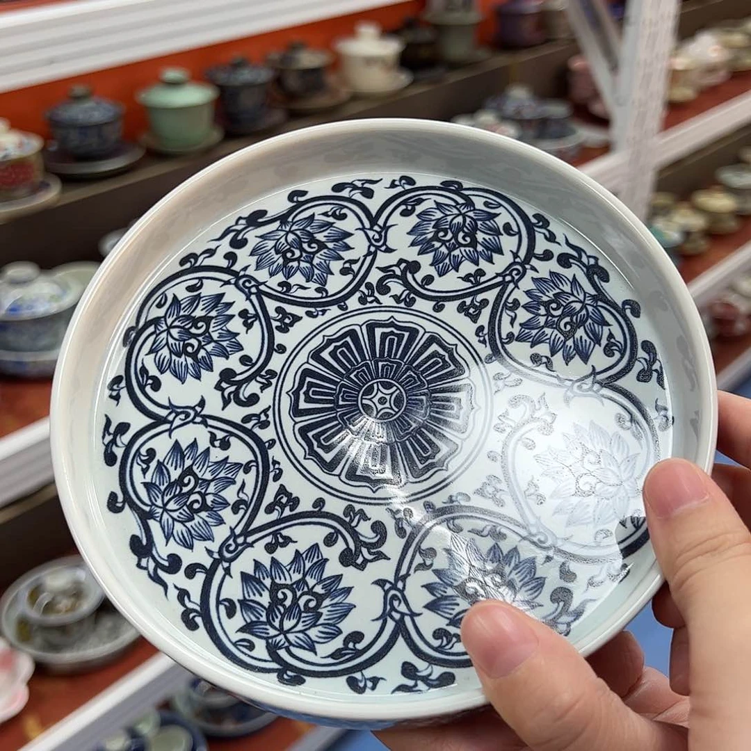 给哈哈哈哈哈斑斑驳驳哈哈哈哈哈