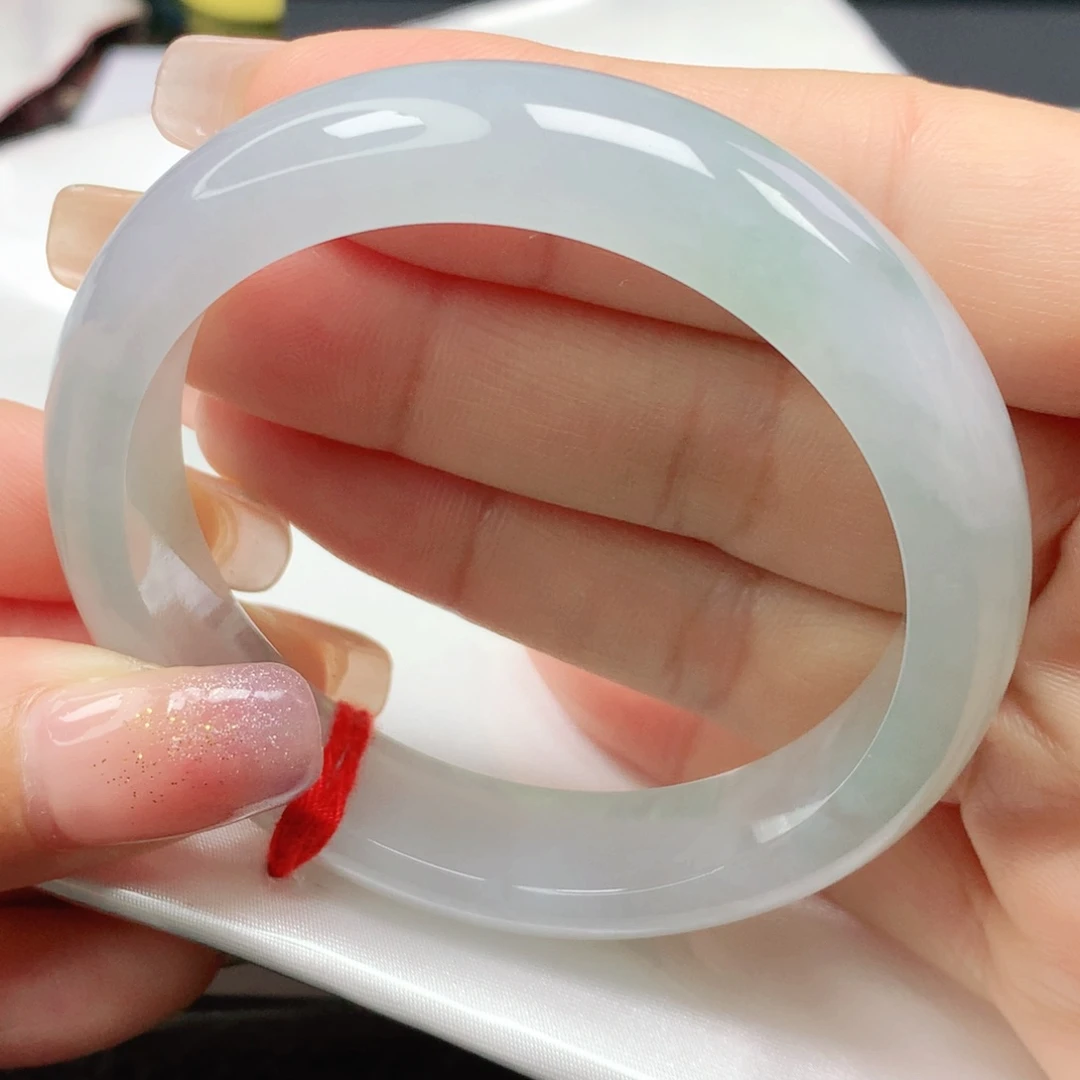 未镶嵌手镯翡翠正