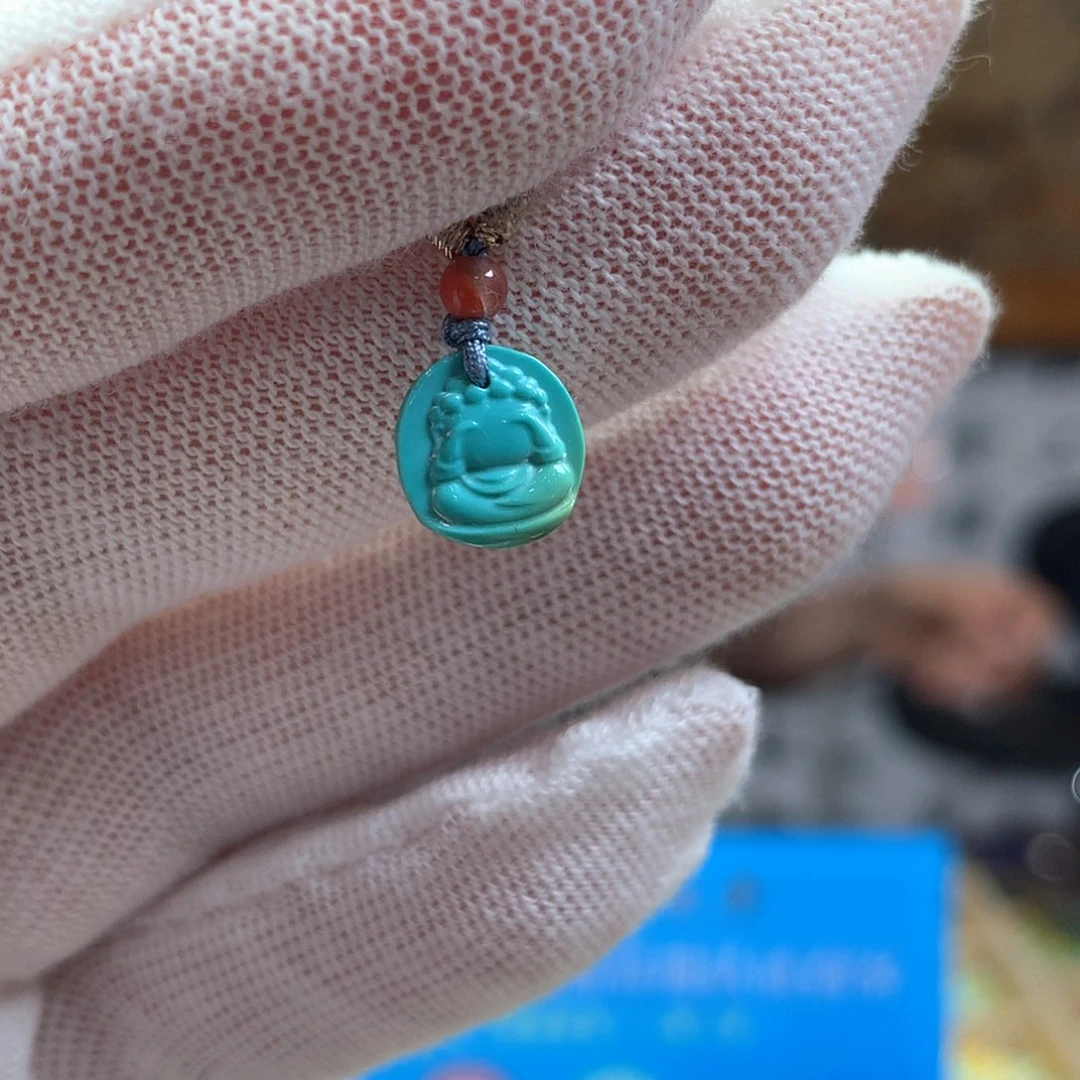 绿松石未镶嵌挂件