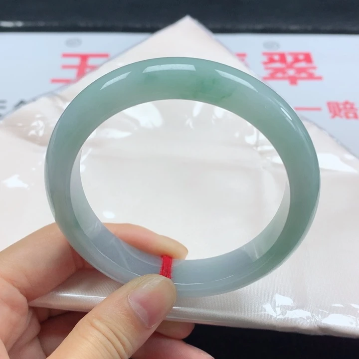 翡翠手镯未镶嵌翡翠手镯59