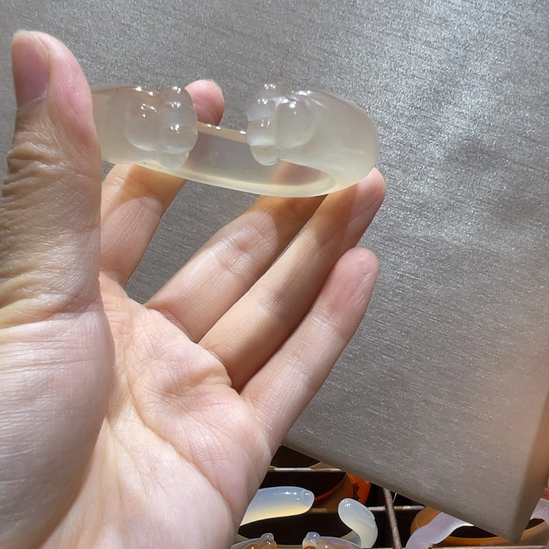 玛瑙/玉髓未镶嵌手镯