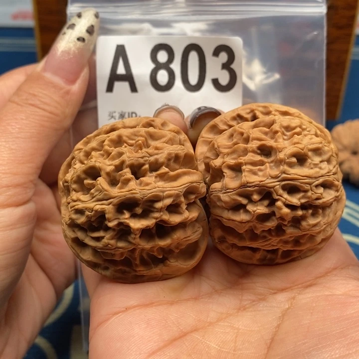 文玩核桃吊坠鼻****边苹果园微修46A803