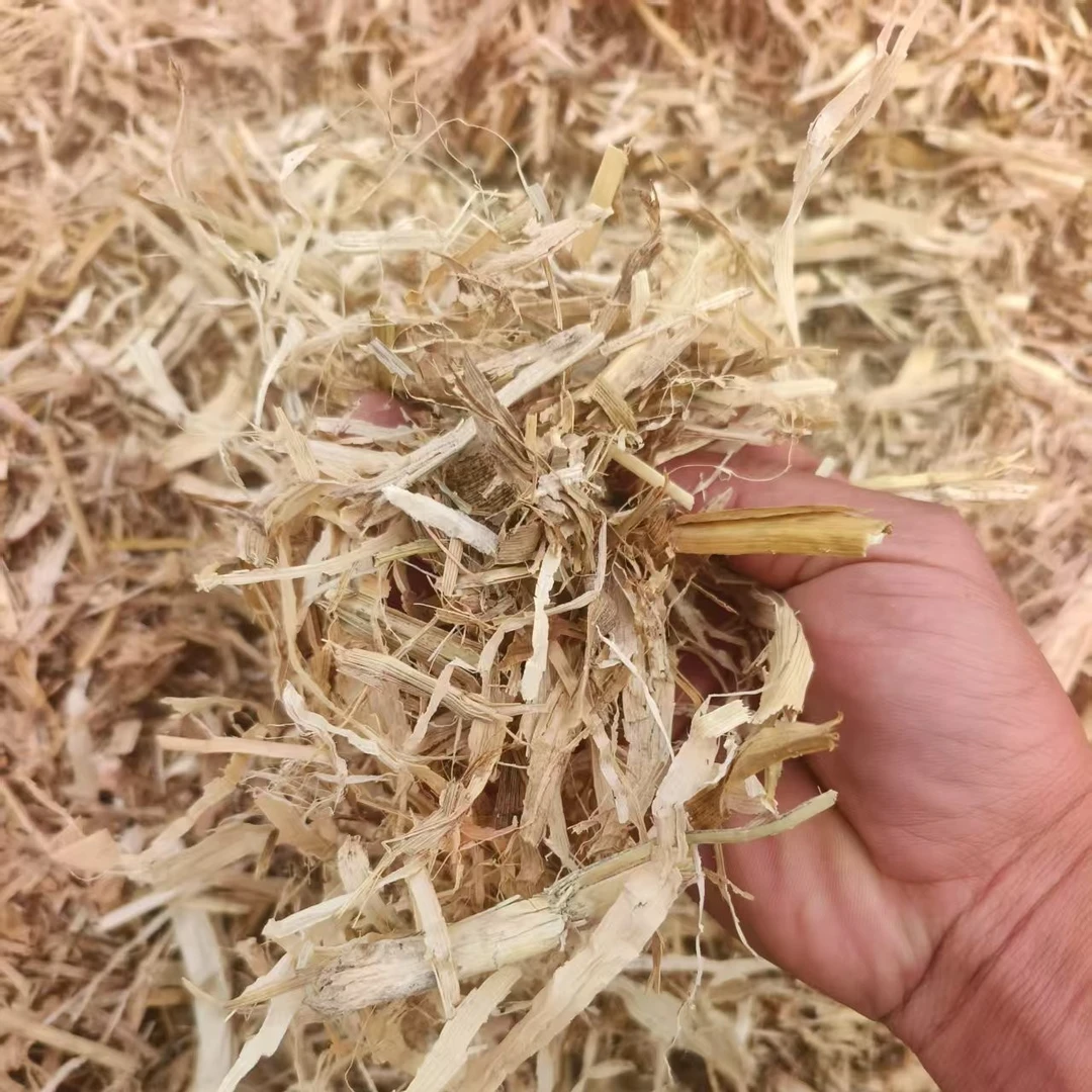 玉米秸秆风选除尘过筛二次柔丝压块