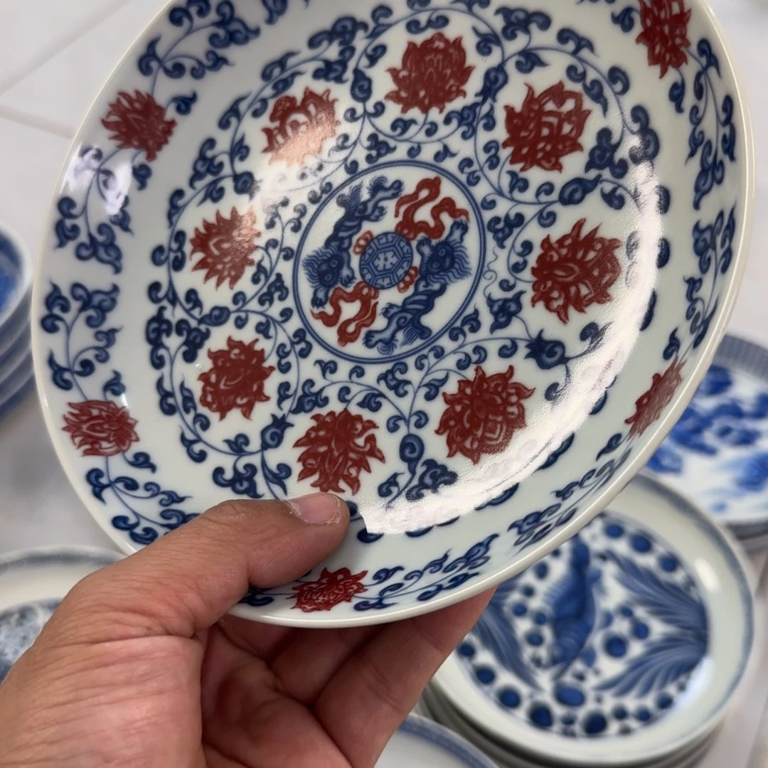 摆件陶釉里红缠枝莲大壶承
