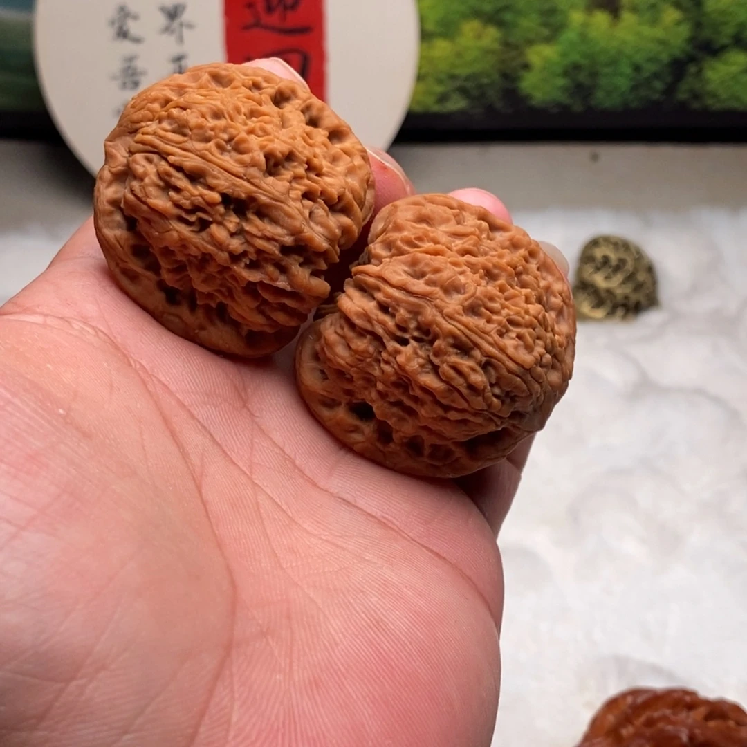 文玩核桃吊坠43全品南疆石