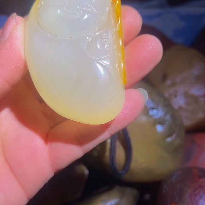 老挝石郭*黄蜡石传说
