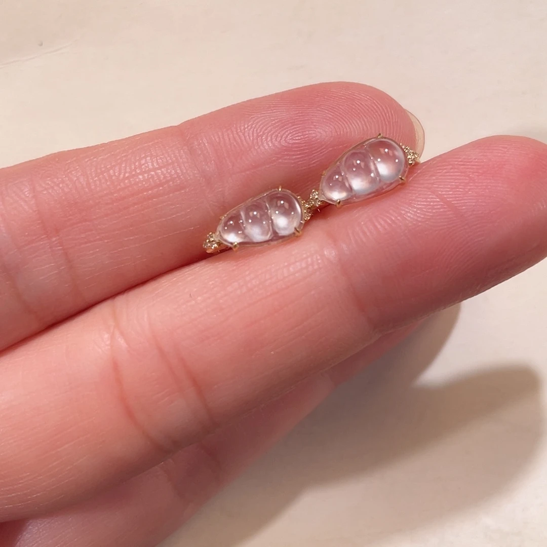 翡翠18K金镶嵌耳饰南非钻