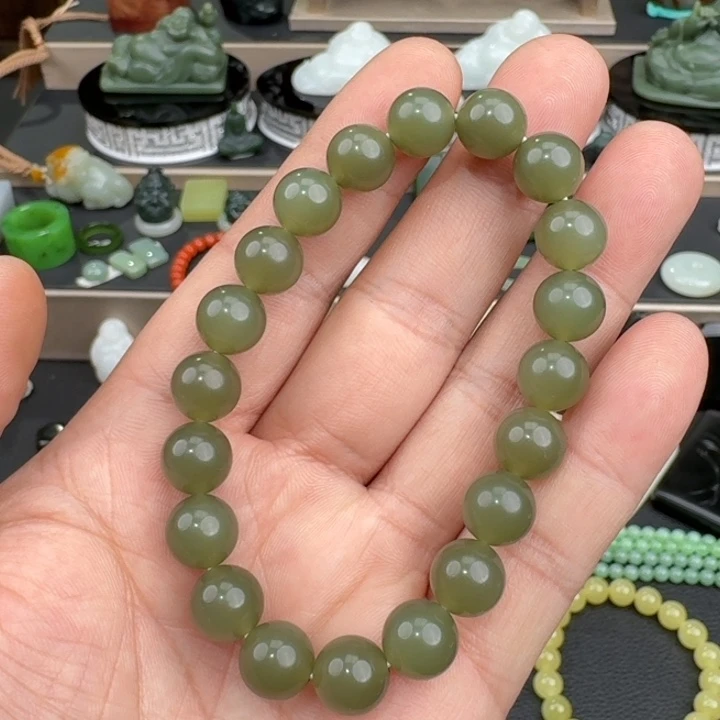 和田玉未镶嵌珠宝奇石