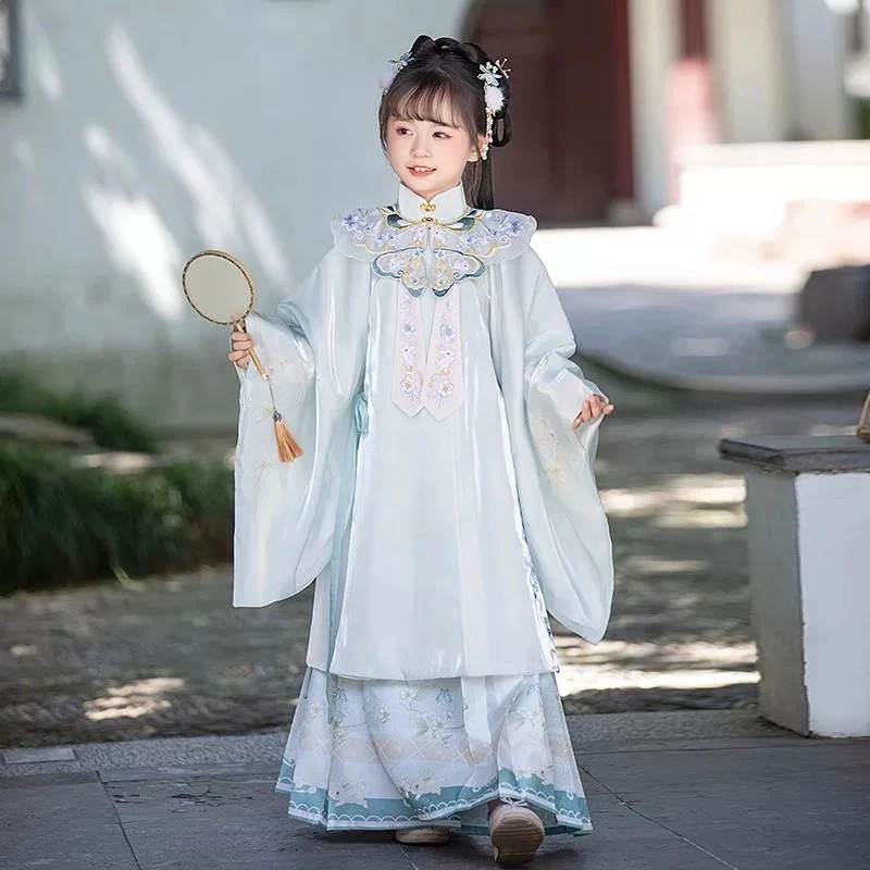 女童汉服马面裙2025新款秋冬过年加厚古装唐装套装儿童拜年服冬季