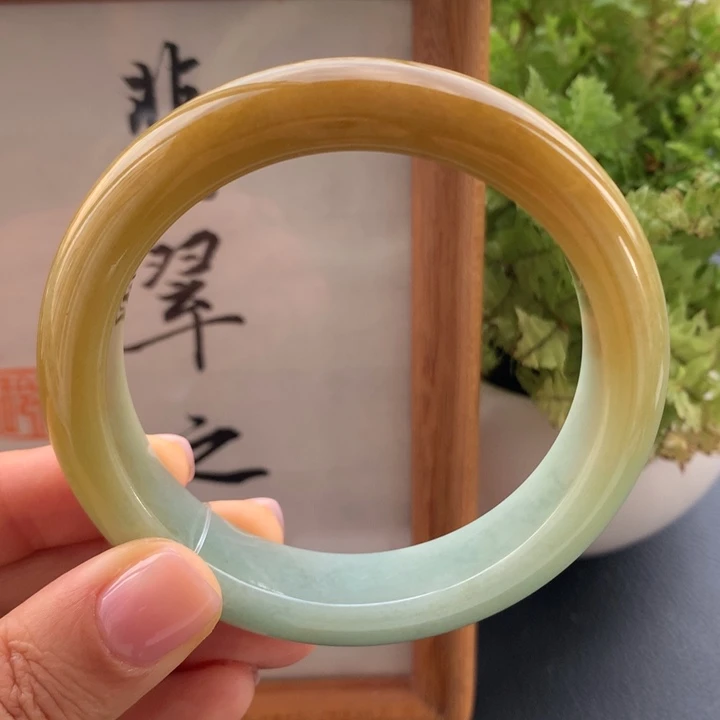 翡翠未镶嵌手镯翡翠手镯56