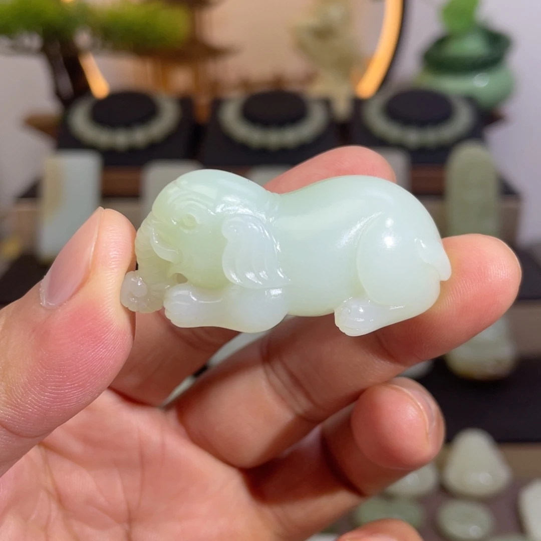 未镶嵌和田玉挂件