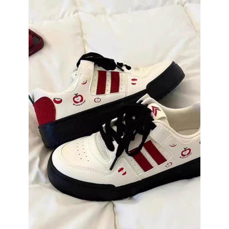 韩版新款小众白色面包鞋女ins潮2025新款学生百搭休闲板鞋F11