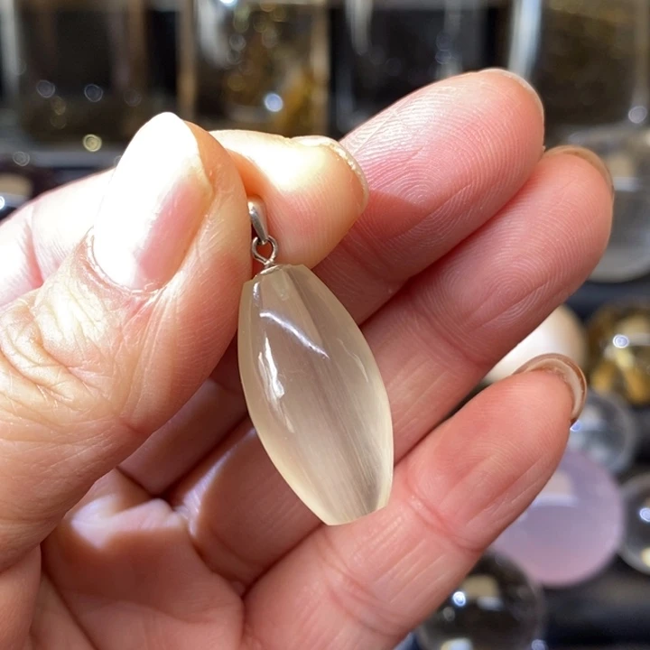 【闪购商品】水晶天然兔毛桶珠银S925镶嵌起**星