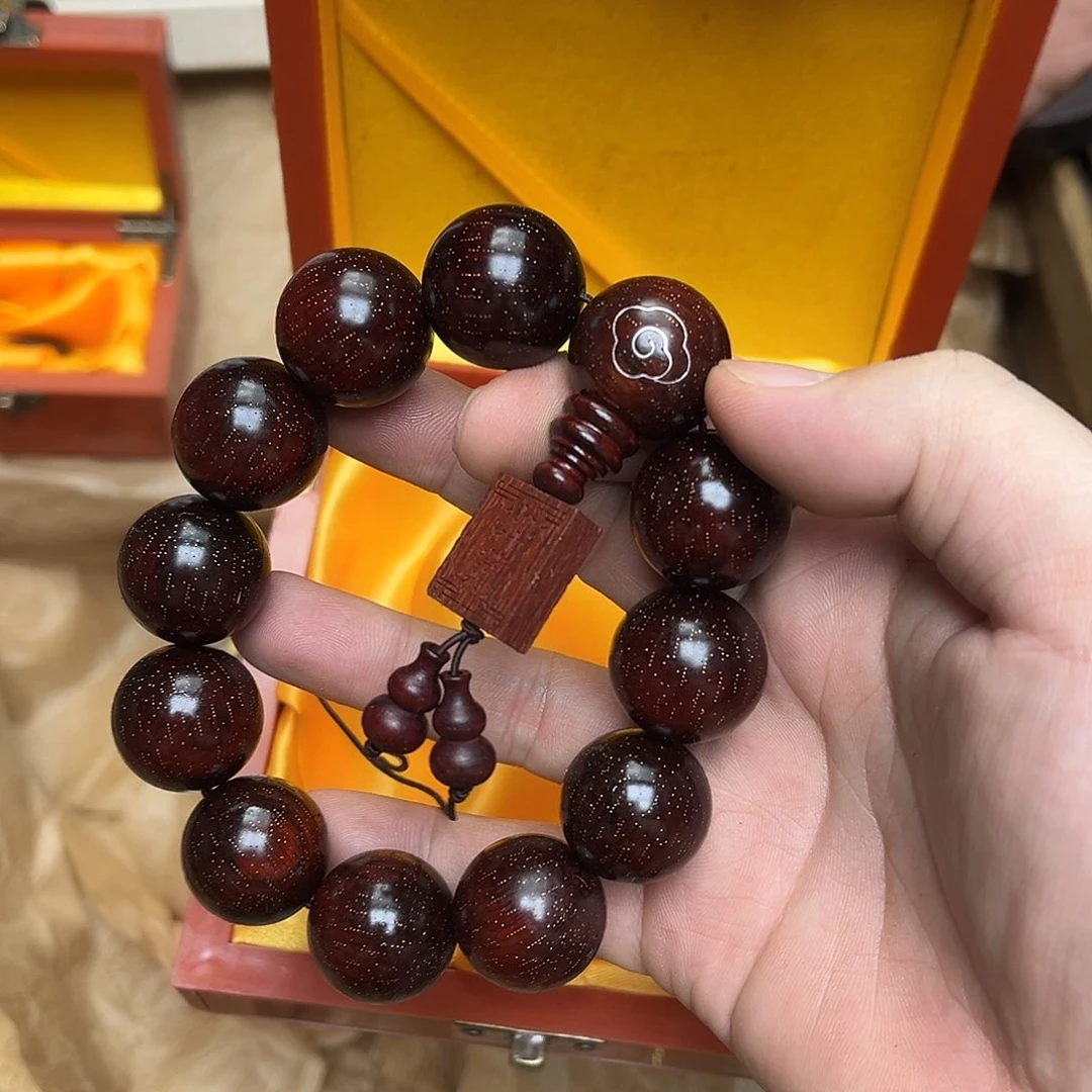 大叶紫檀（黑酸枝木类）