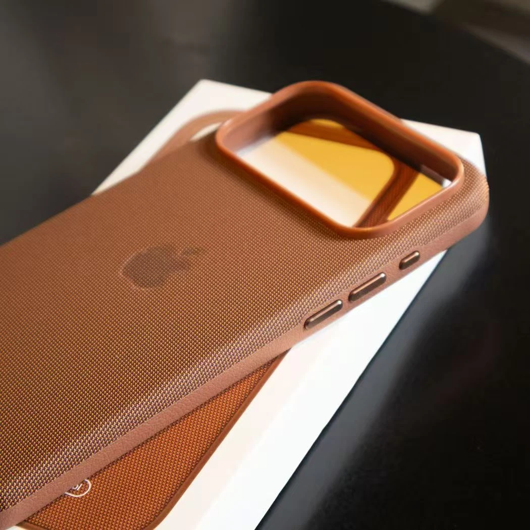 【官方同款】适用iPhone16系列科技织物手机壳相机按键磁吸壳