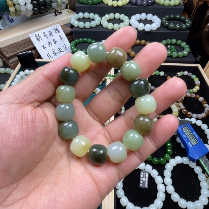 和田玉手串未镶嵌