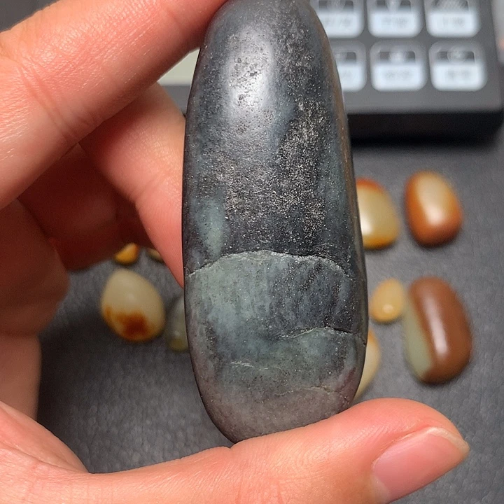 和田玉未镶嵌摆件