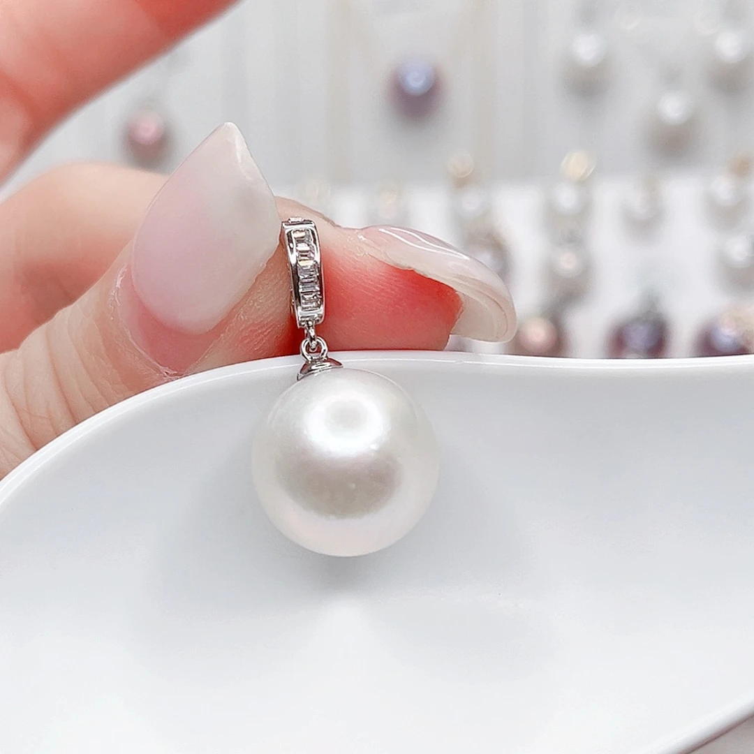 淡水珍珠合金吊坠(赠链)