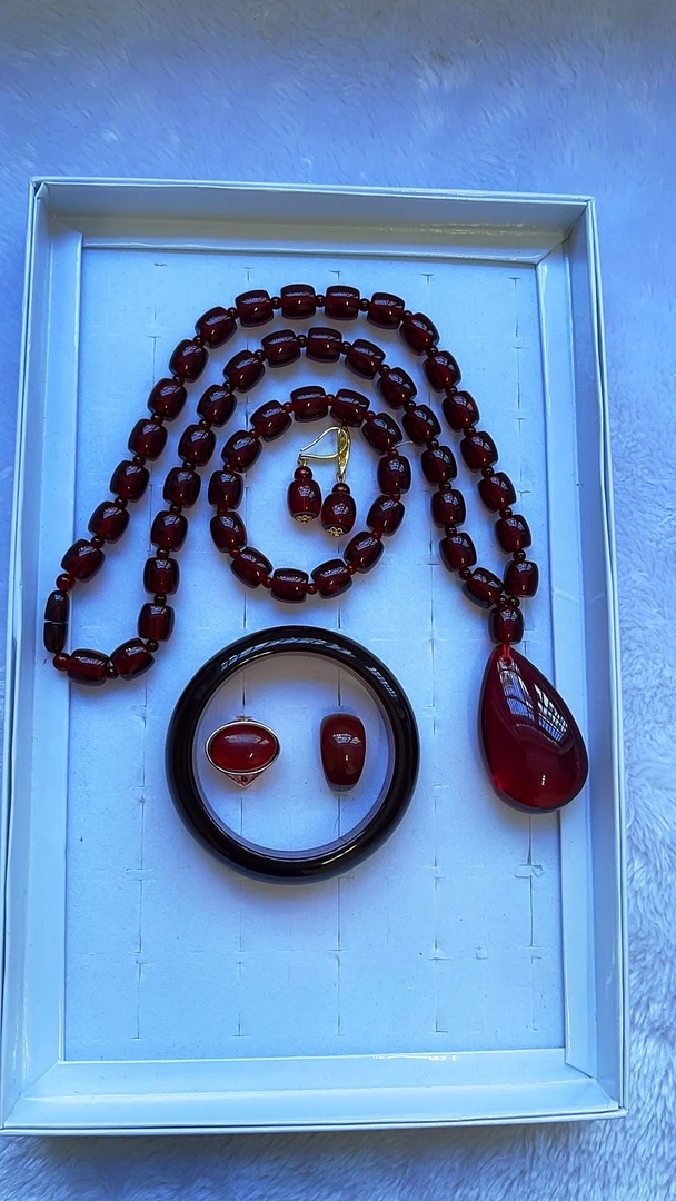 非金属树脂项链 非金属树脂项链新款红色六件套