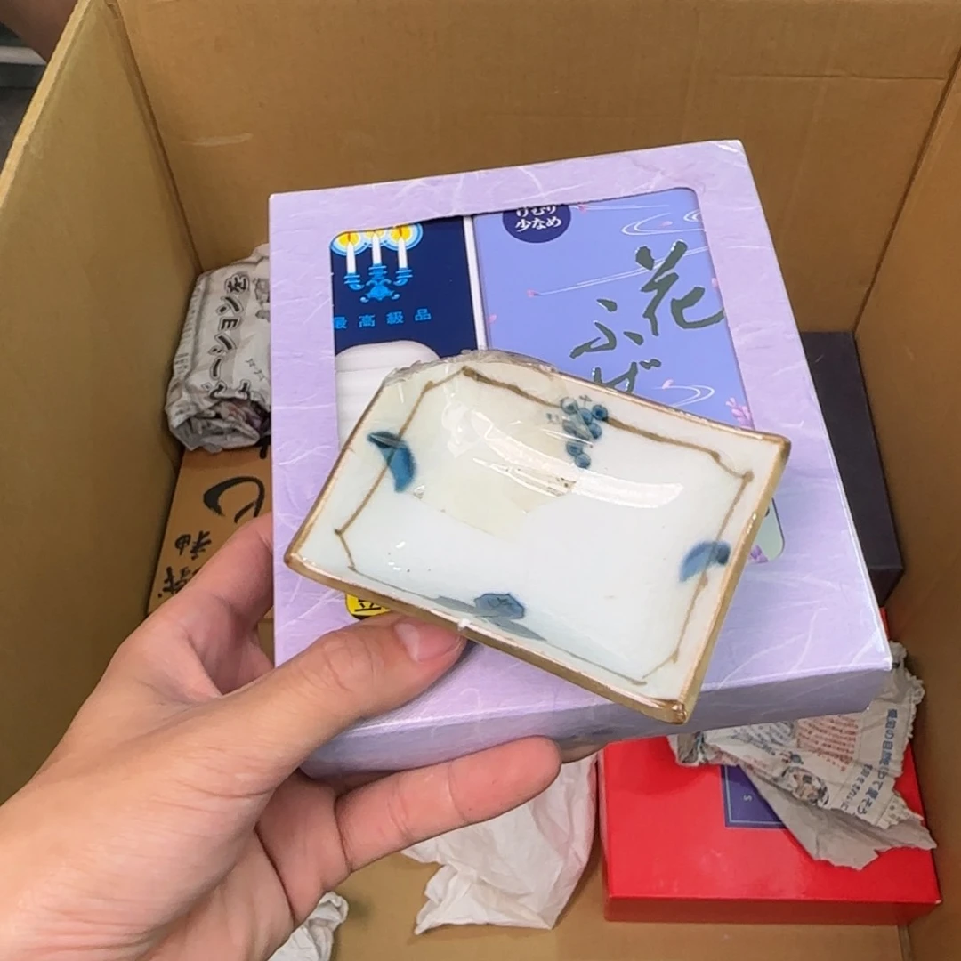 绿泥陶瓷孤品单件车里拍