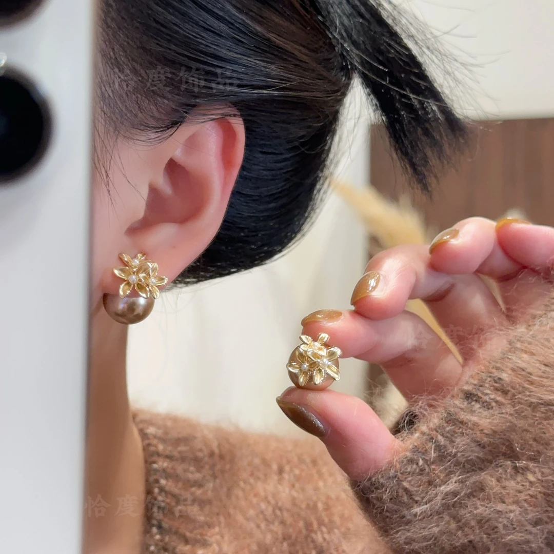 【恰度】秋冬新款温柔花朵珠珠耳钉