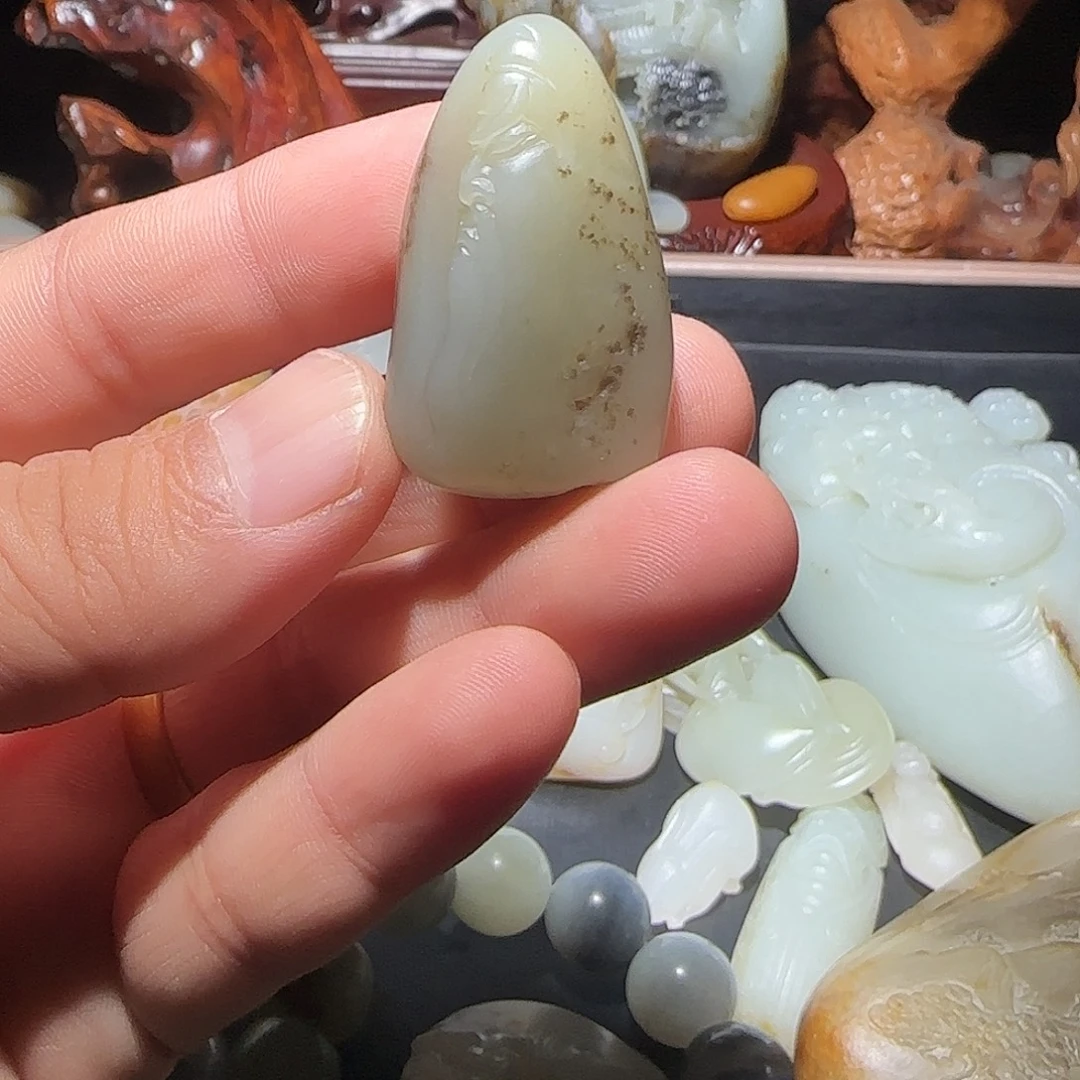 和田玉未镶嵌挂件